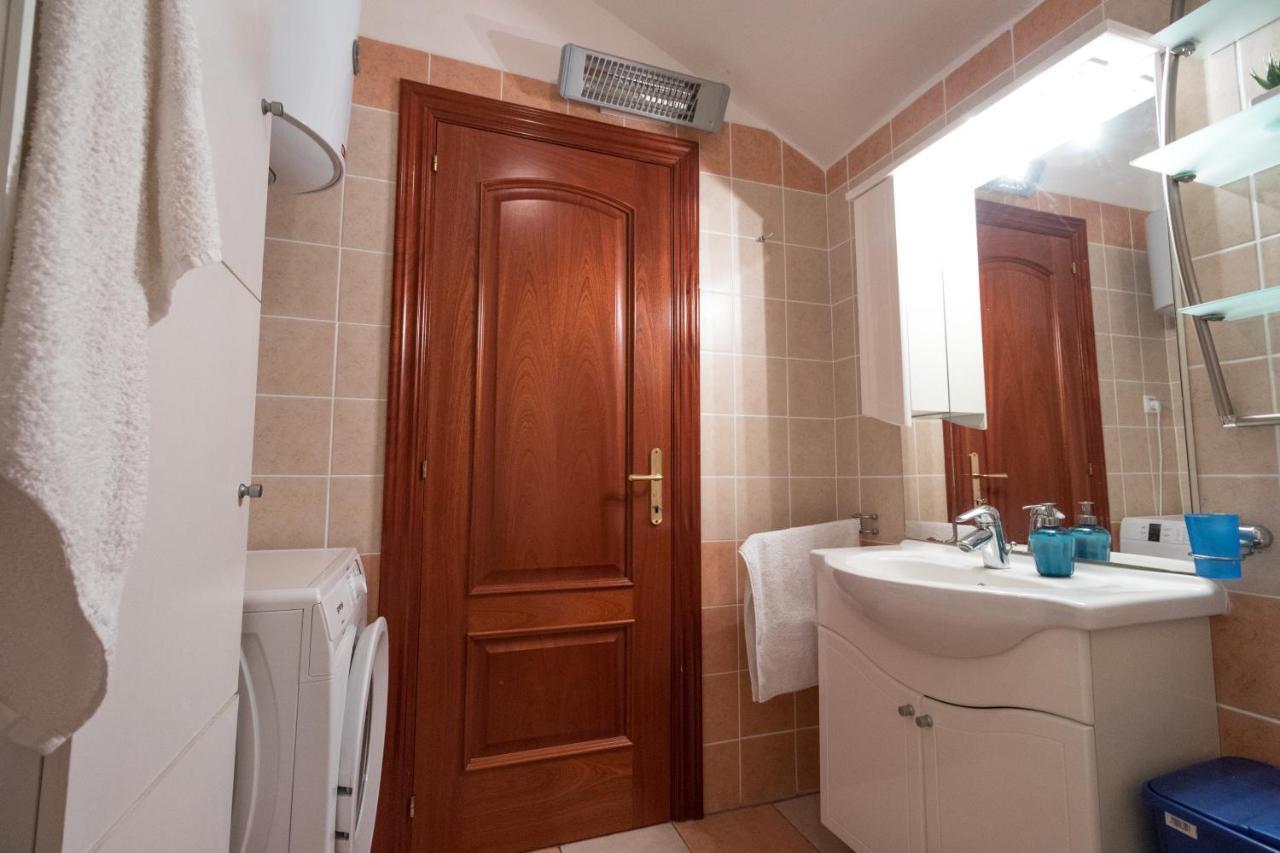 Apartman Nena Turanj Ngoại thất bức ảnh